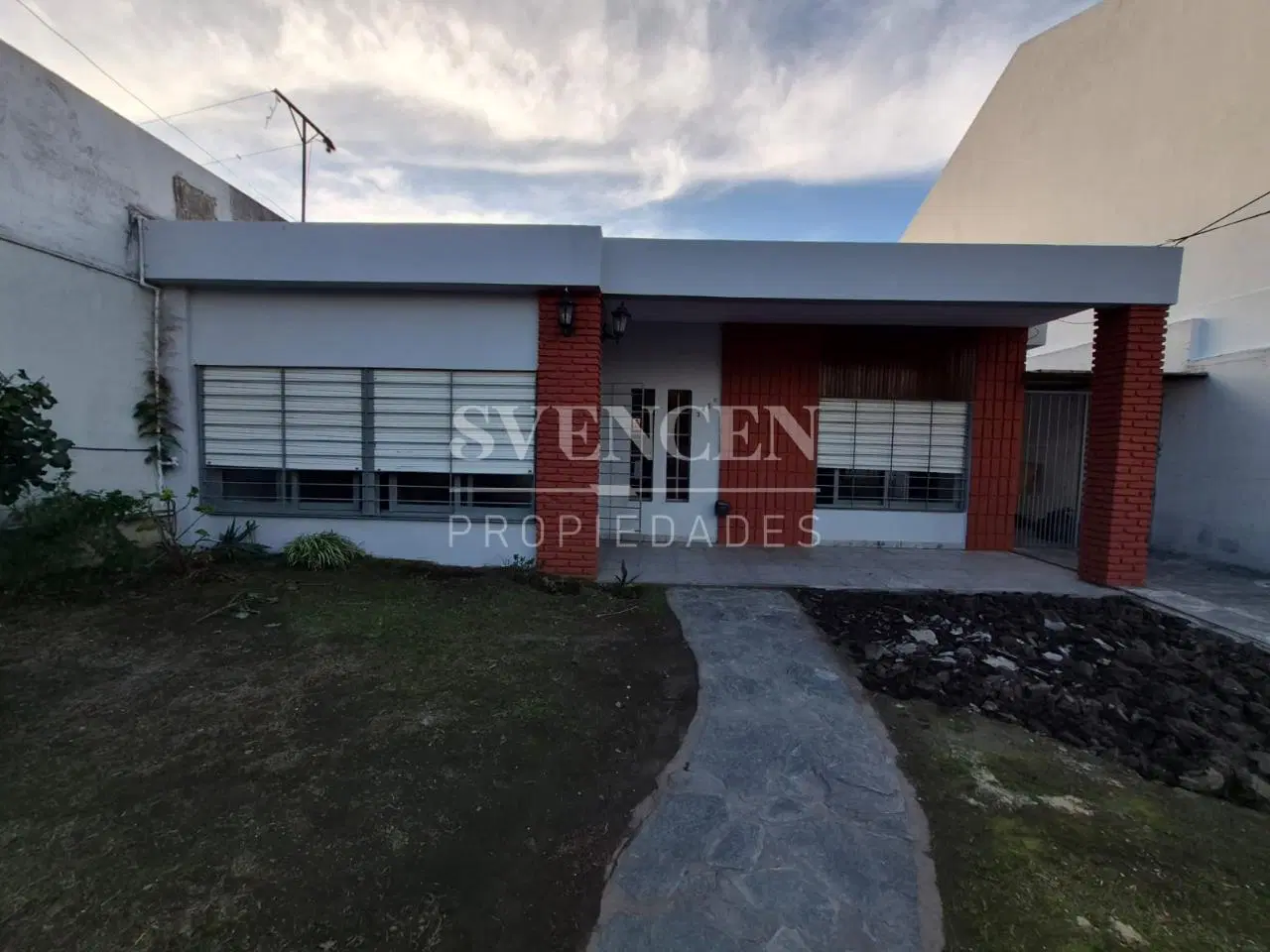 Casa en alquiler en Quilmes Oeste 1