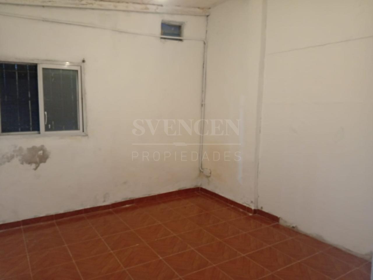 Foto de Casa 4 amb. en venta en Fcio. Varela, imagen 4