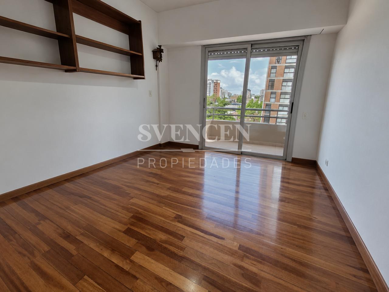 Foto de HERMOSO DEPARTAMENTO DE 3 AMBIENTES CON COCHERA Y DOS BALCONES |, imagen 4