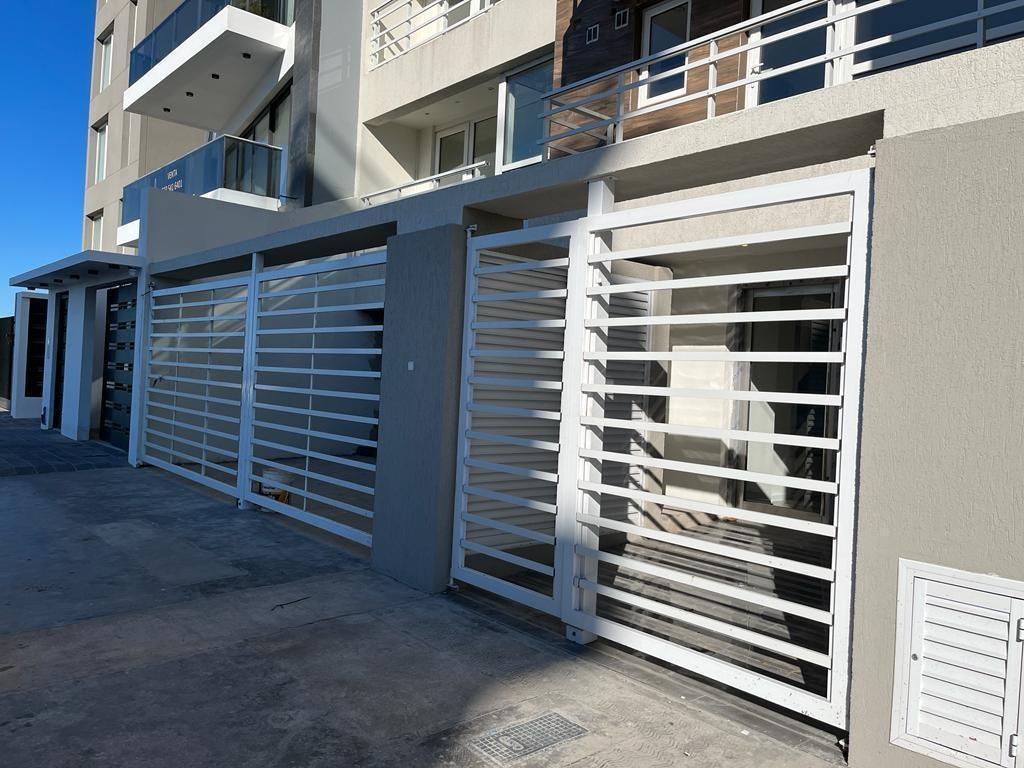 Foto de Departamento de 1 dormitorio con balcon frente al mar en Mar Del Plata, imagen 3