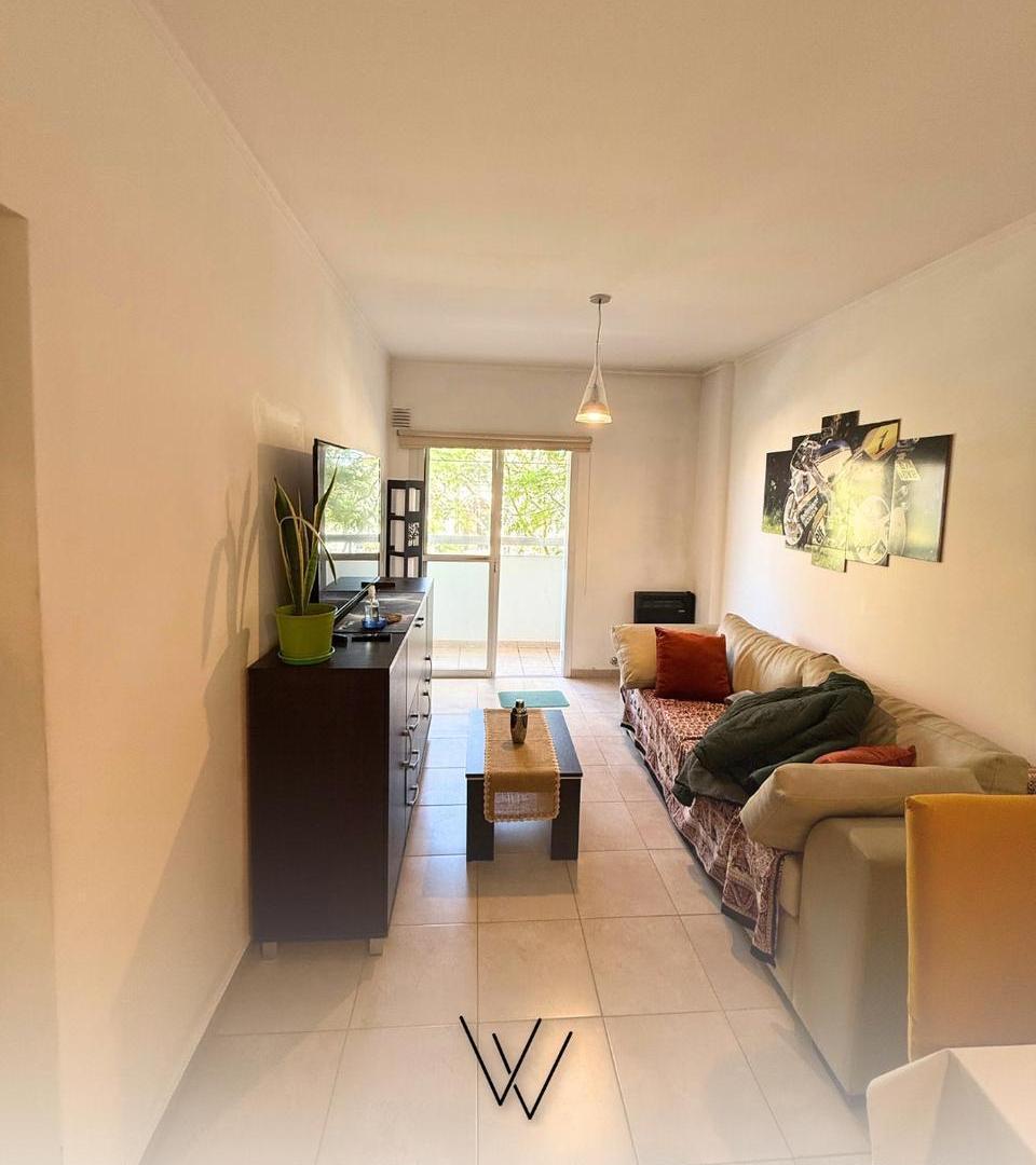 Foto de Departamento de 1 dormitorio al frente con balcón y cochera en venta, imagen 5