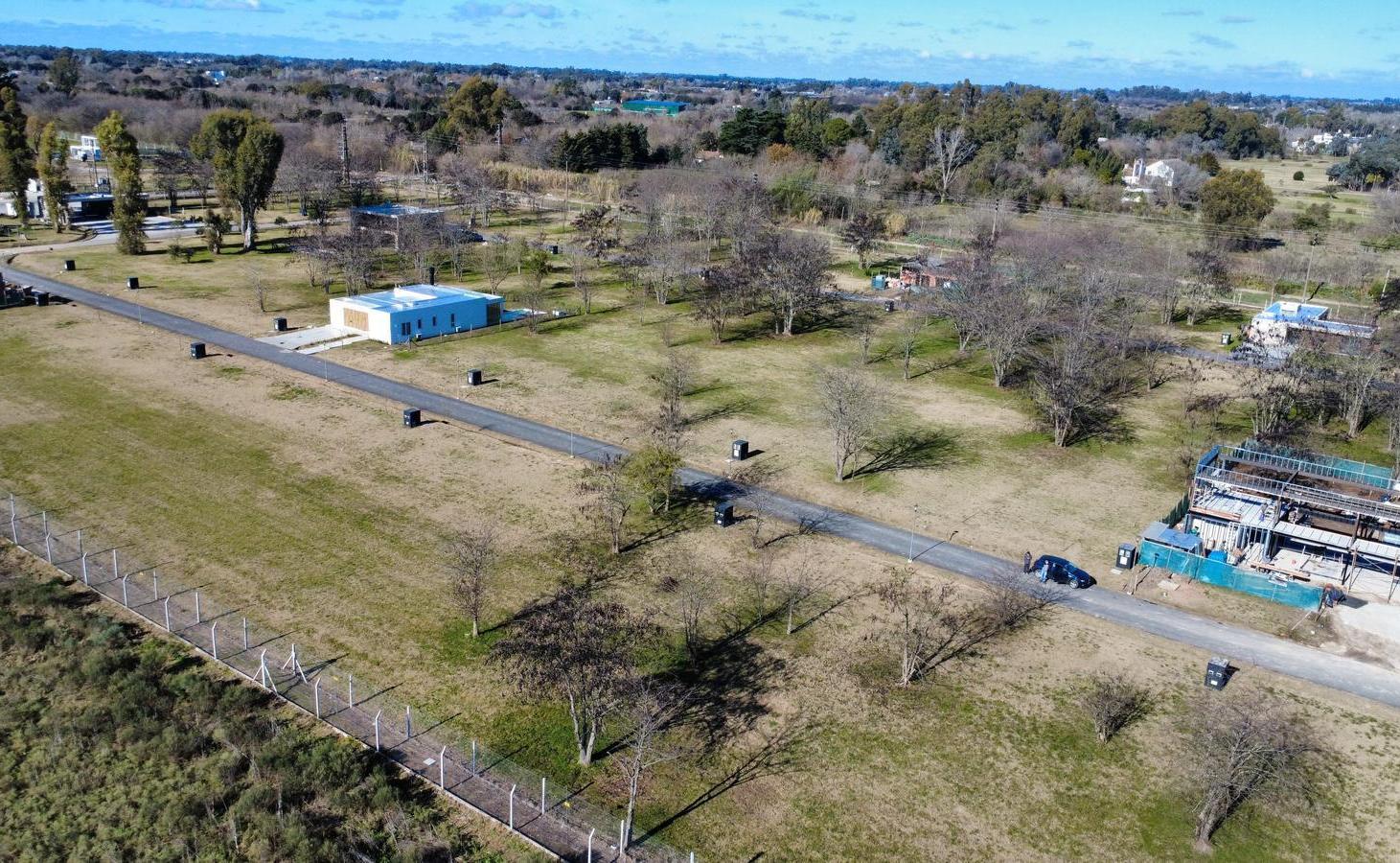 Foto de Lote en venta Barrio North Bell, imagen 4