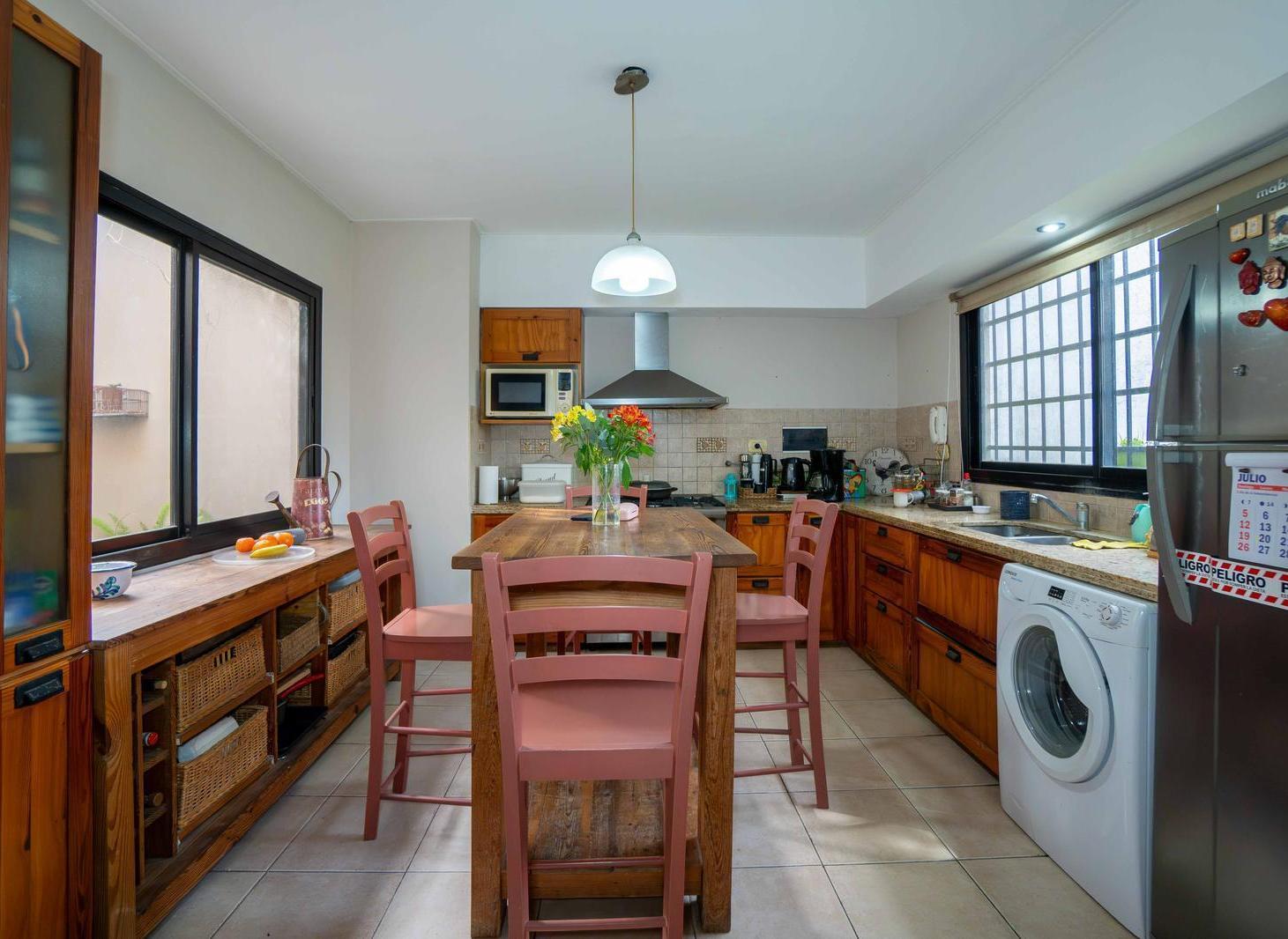 Foto de Casa en venta City Bell entre caminos, imagen 1