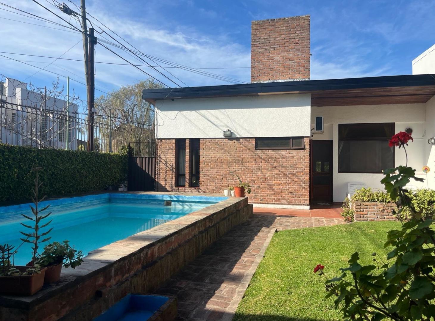 Foto de Casa en venta Villa Castells, imagen 1