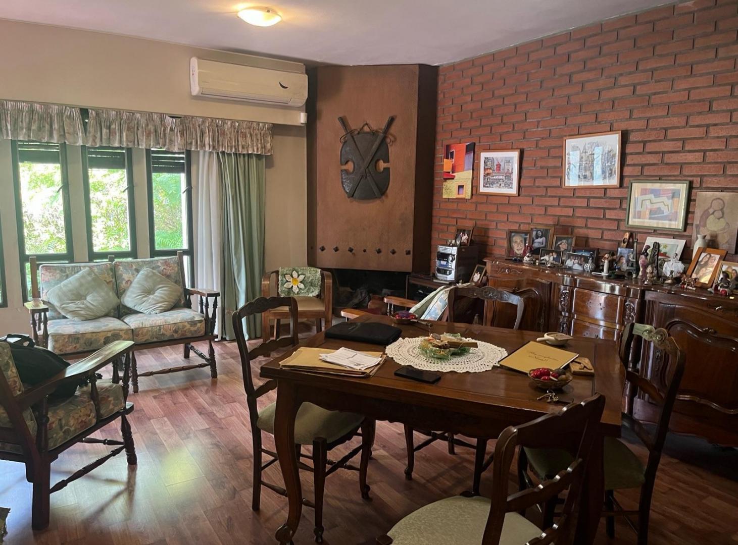 Foto de Casa en venta Villa Castells, imagen 2