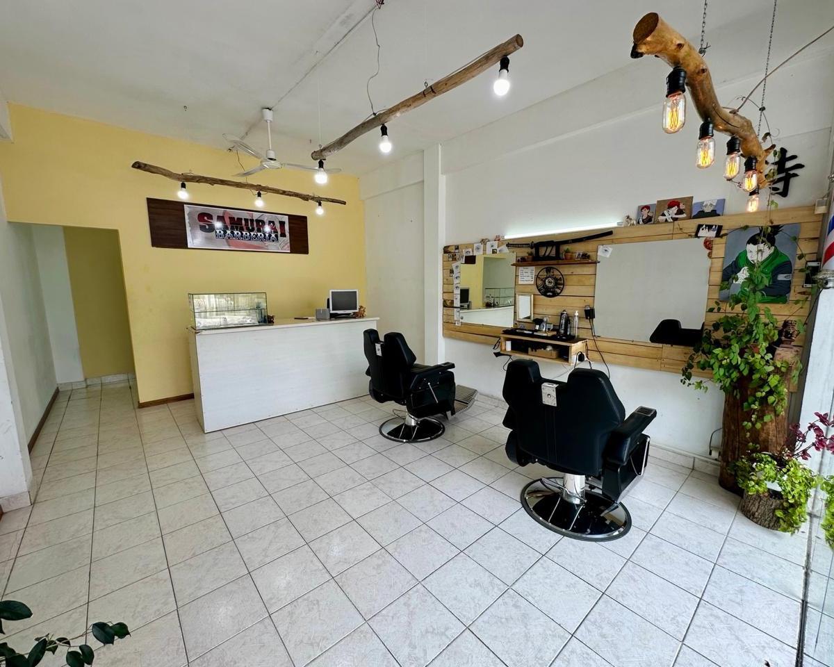 Venta Local Comercial en Microcentro Cipolletti 5