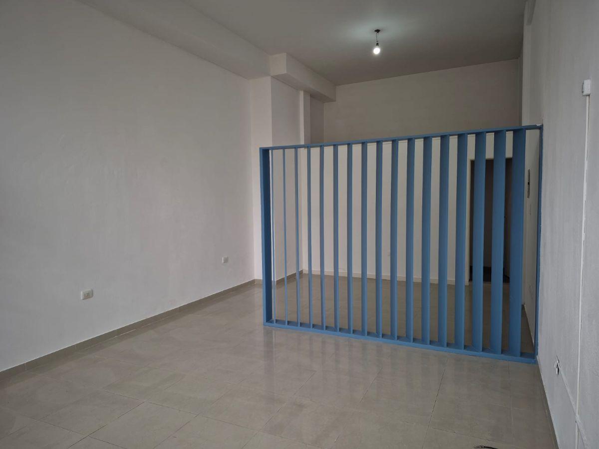 Foto de BULNES 100- ALQUILER LOCAL COMERCIAL RAMOS MEJIA, imagen 5