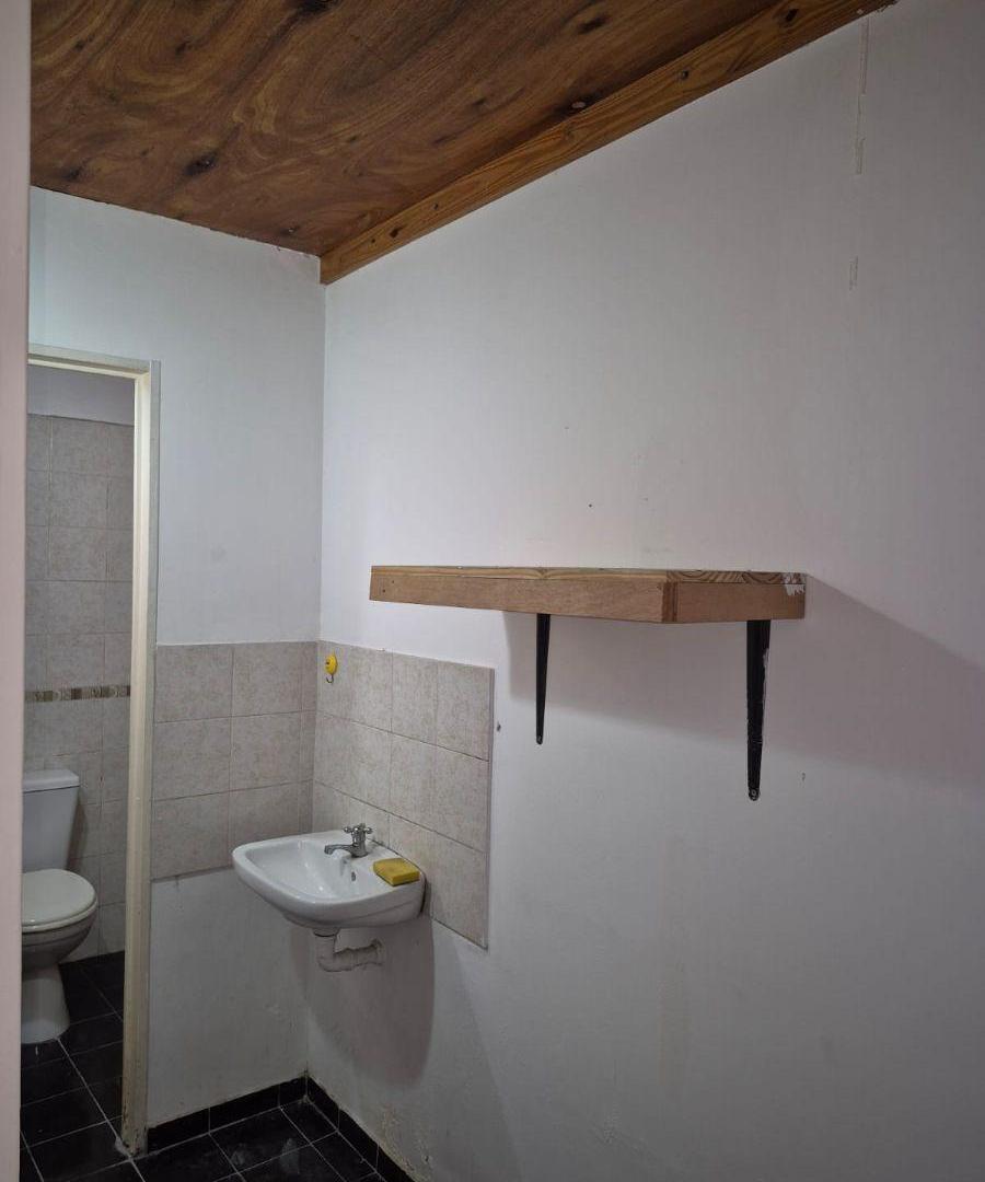 Foto de BULNES 100- ALQUILER LOCAL COMERCIAL RAMOS MEJIA, imagen 3