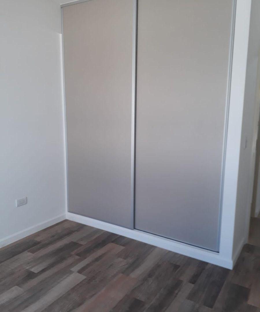 Foto de GOBERNADOR COSTA 100- VENTA DEPARTAMENTO RAMOS MEJIA, imagen 2