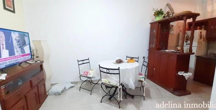 Departamento tipo casa 2 ambientes con patio, sin expensas. 2