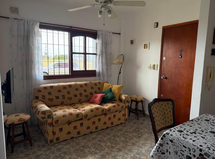 Departamento 3 ambientes con cochera en venta. San Bernardo 4