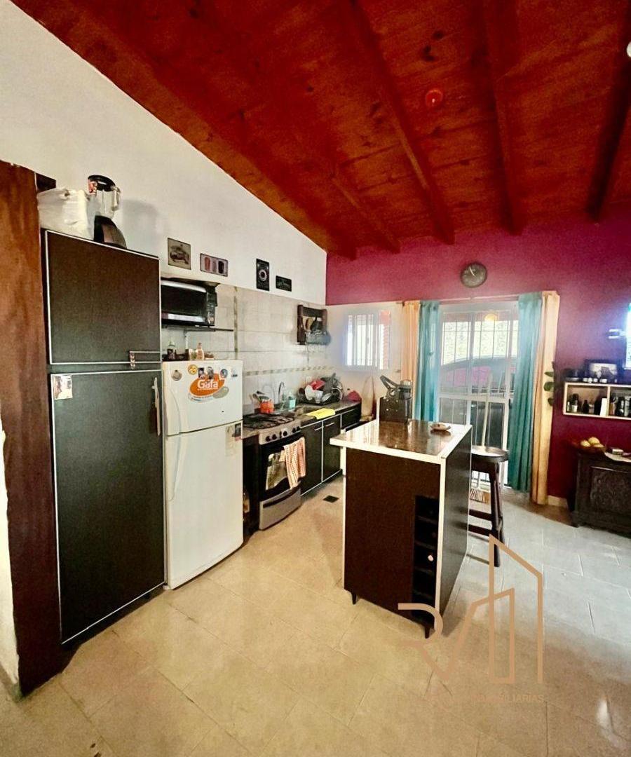 Foto de Casa con jardín de 290 m² y 1 habitación en venta en Canning, imagen 3