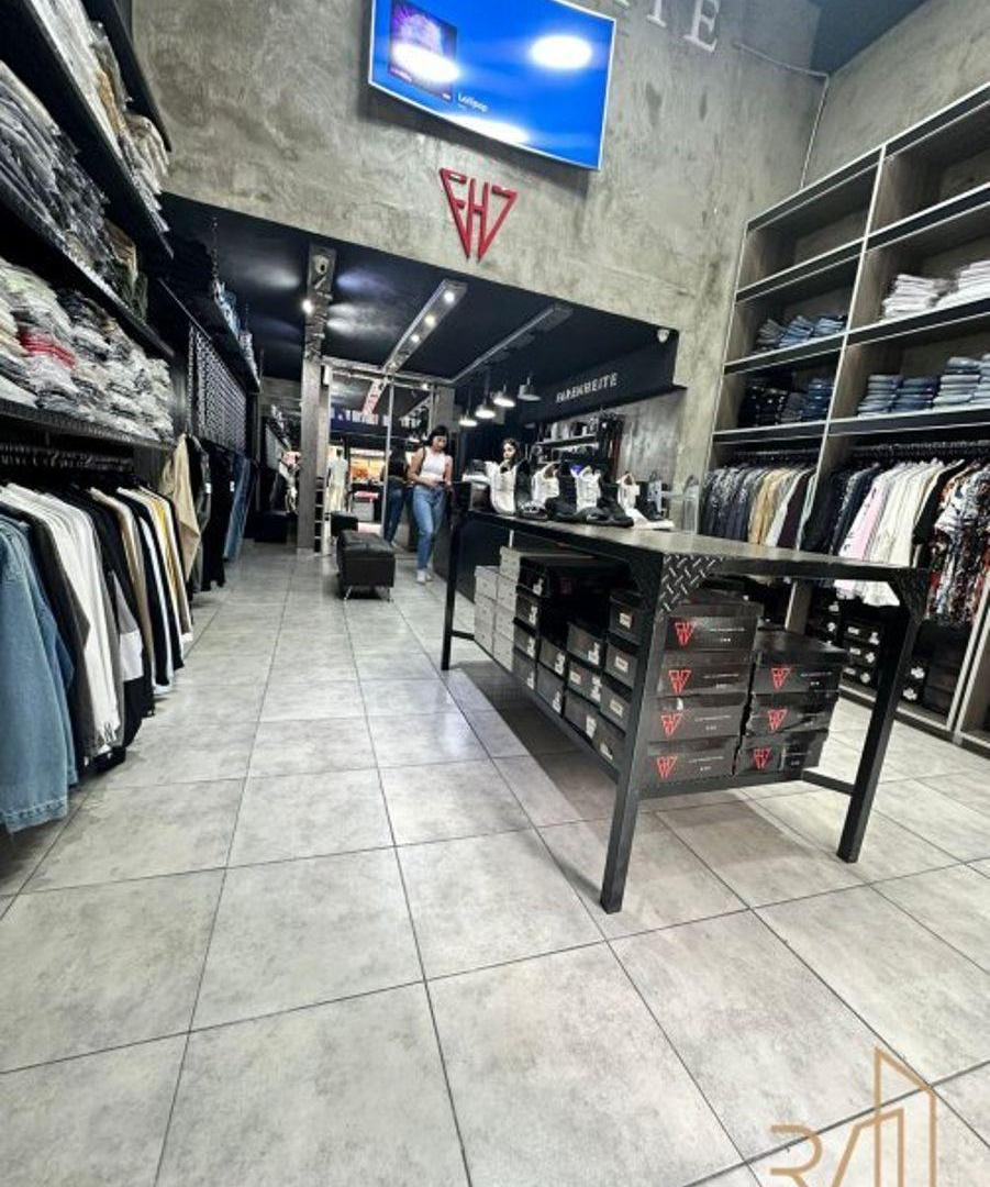 Foto de Local Comercial En Venta - Monte Grande Centro, imagen 2