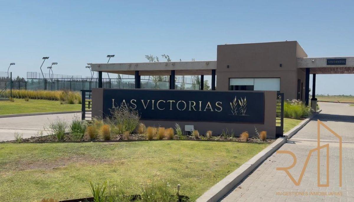 Terreno de 602 m² en venta en Las Victorias Barrio Privado