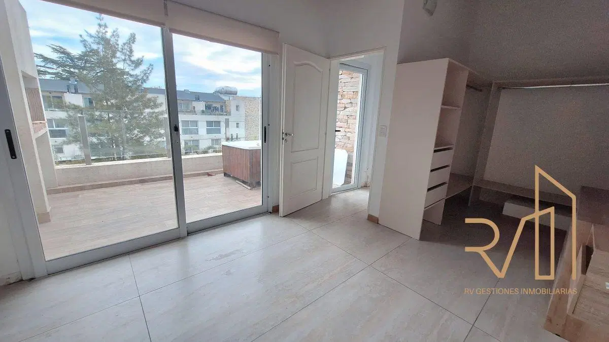 Departamento 2 ambiente con cochera en venta. Main Park 1