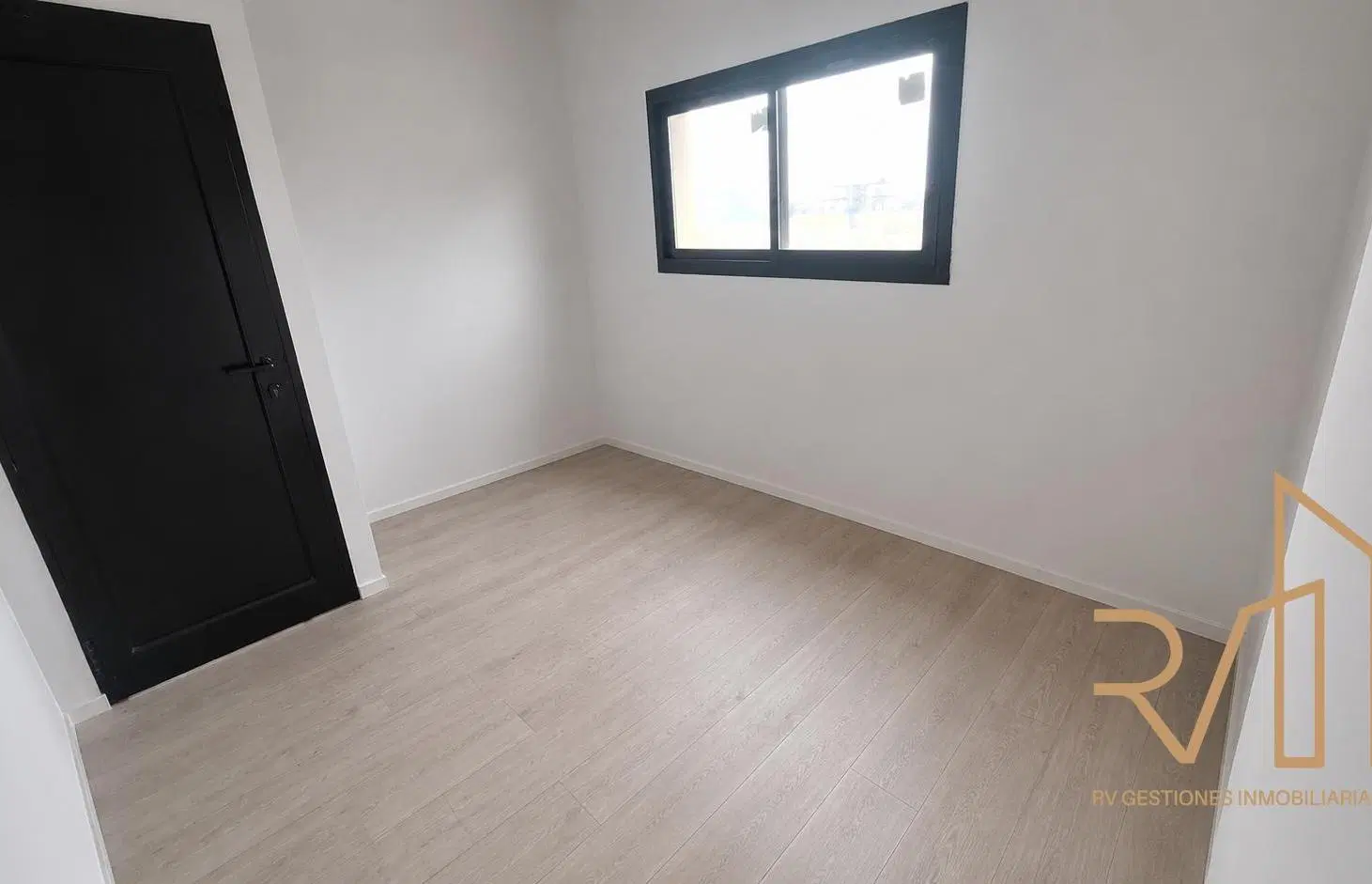 Casa 5 ambientes en venta. Terralagos 3