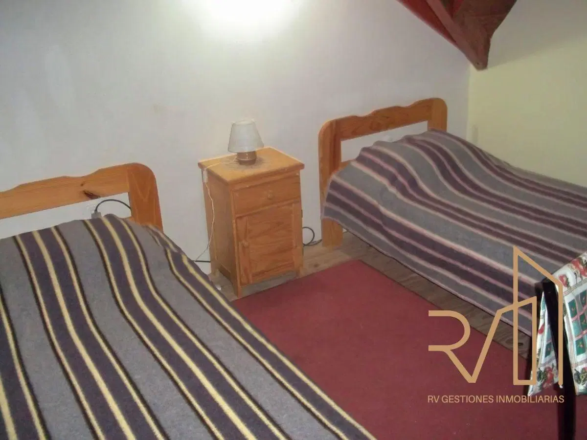 Dúplex en venta amoblado. Mar de Ajó 5