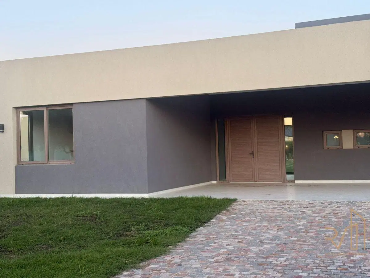 Casa 4 ambientes a estrenar - Fincas del Alba 3