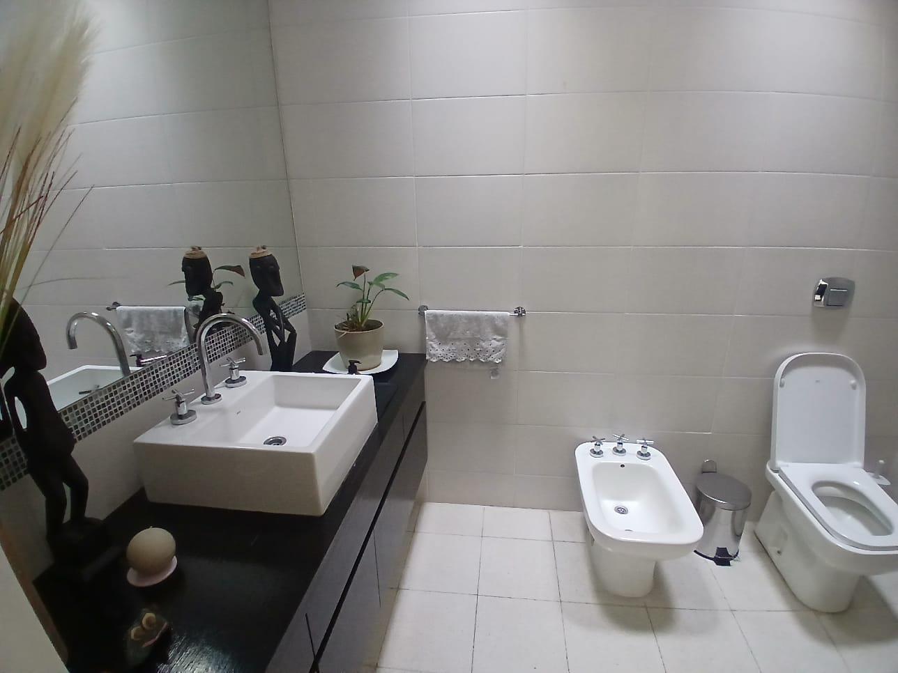 Foto de ALQUILER - Casa en Las Delicias, imagen 1