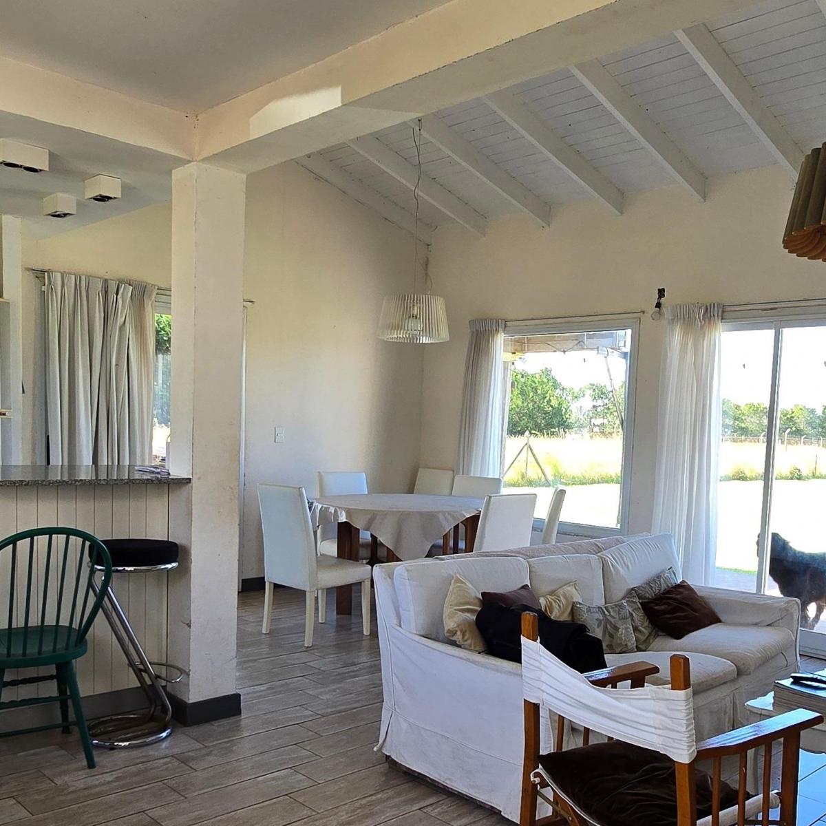 Casa 4 Ambientes en Santa Clara del Mar (Barrio Atlantida) 3