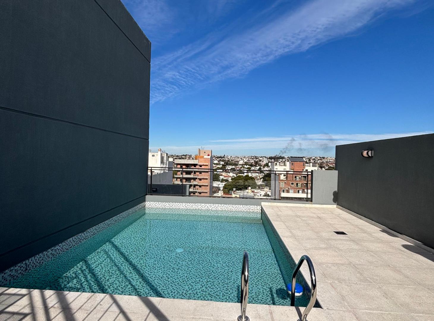 Foto de Departamento 2 dormitorios c/balcón | General Paz, 25 de mayo | Piscina, imagen 3