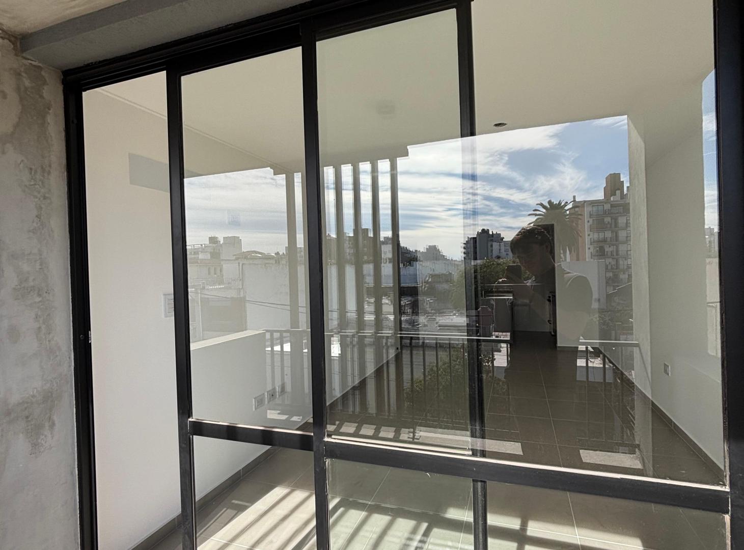Foto de Departamento 2 dormitorios c/balcón | General Paz, 25 de mayo | Piscina, imagen 5