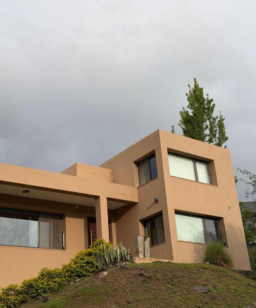 Foto de Casa en Venta Country 4 Hojas | Mendiolaza | 3 Dormitorios, imagen 1