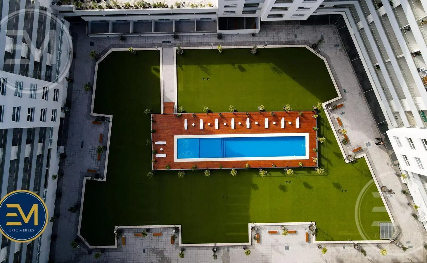 Venta Departamento en el Centro de Canning 4