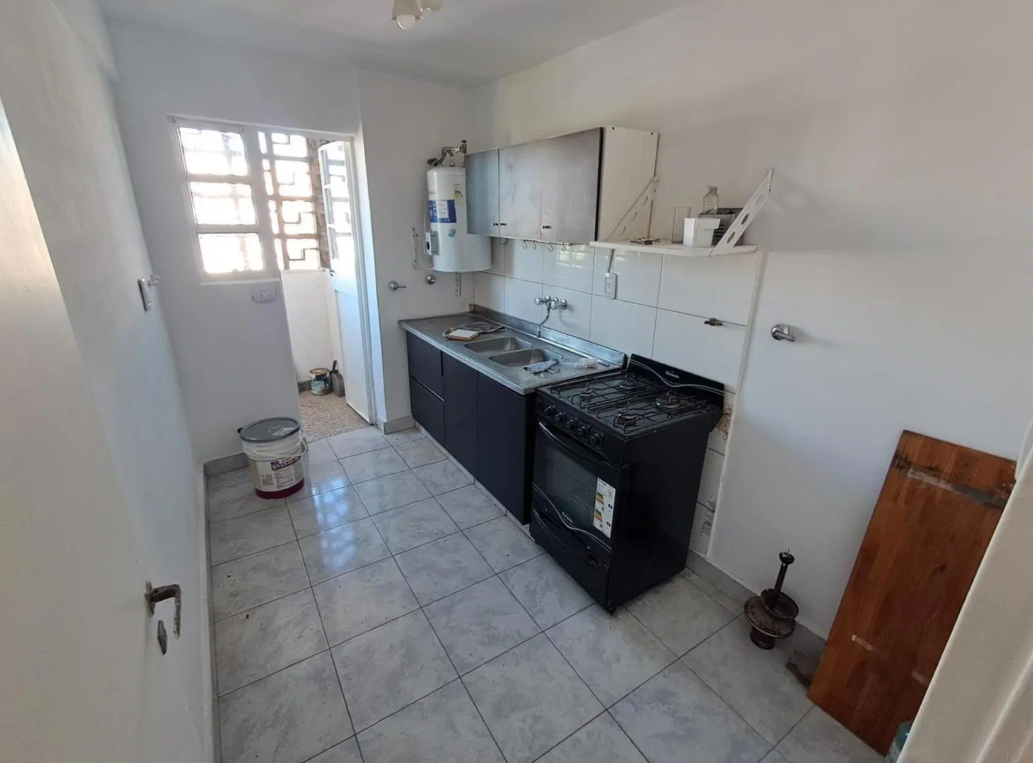 Departamento de 3 Ambientes en Alquiler con Cochera en Acassuso. 3