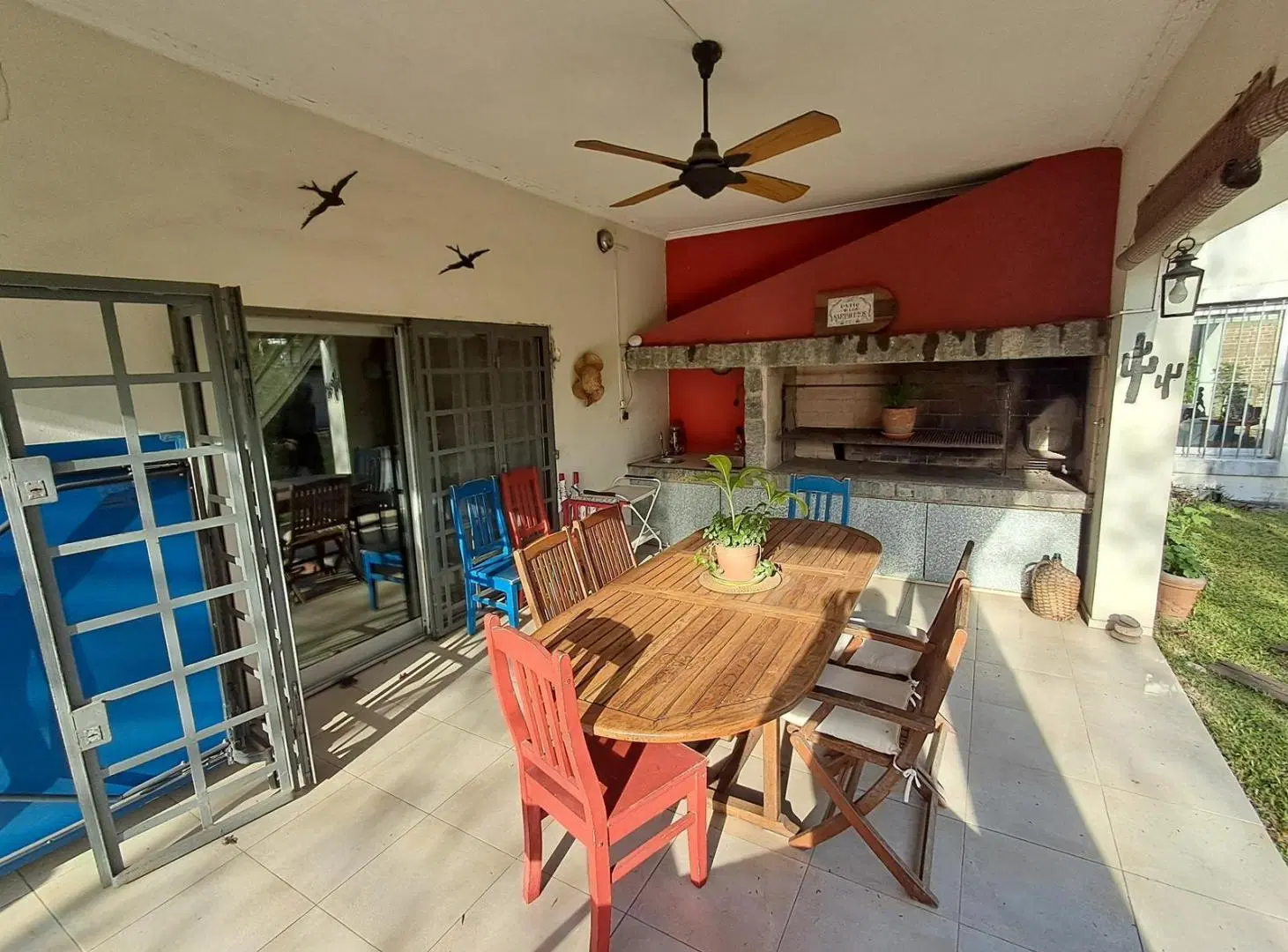 Casa en Venta de 6 Ambientes con Jardín en San Isidro 2