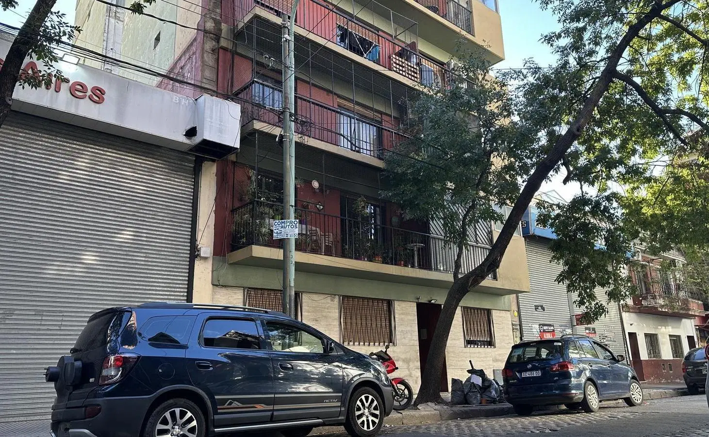 Departamento en Venta de dos Ambientes en Floresta 3
