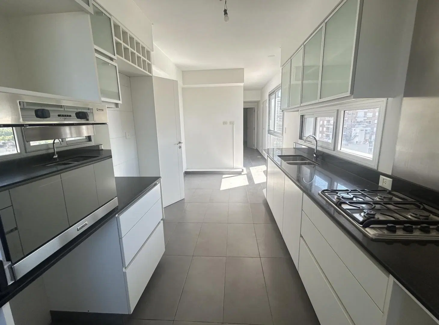 Departamento en Venta de 4 ambientes en San Fernando 5