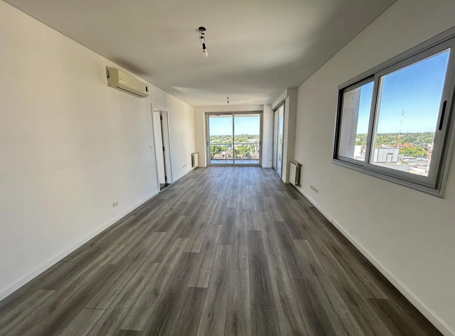 Departamento en Venta de 4 ambientes en San Fernando 2