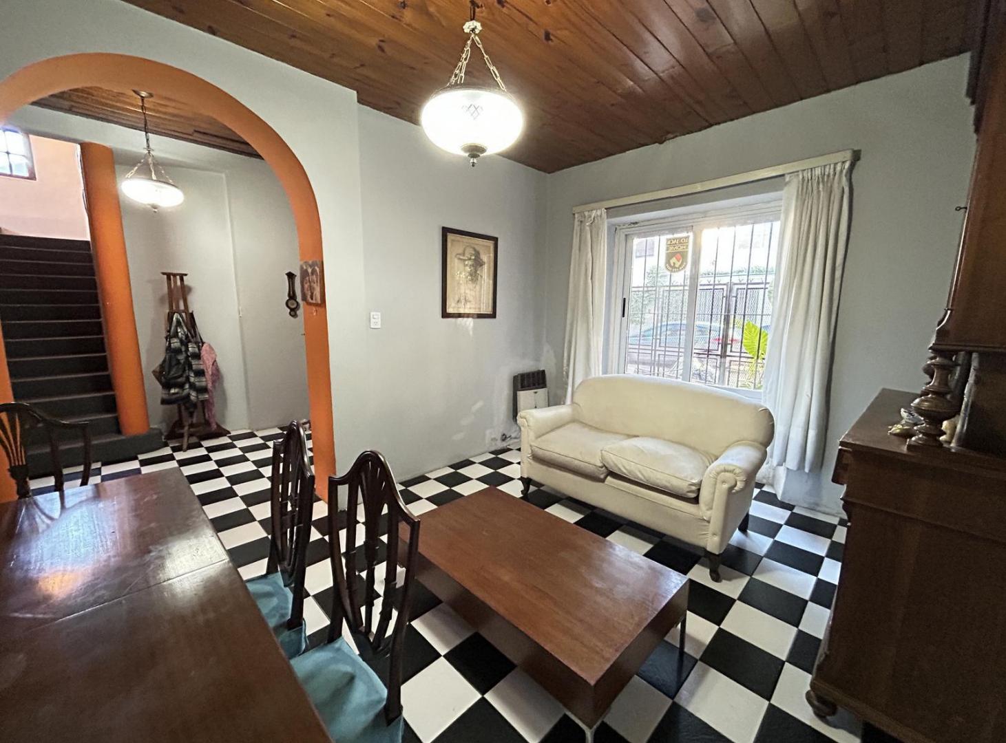 Foto de Casa en Venta de 3 Dormitorios Jardín y Pileta en San Isidro, imagen 4