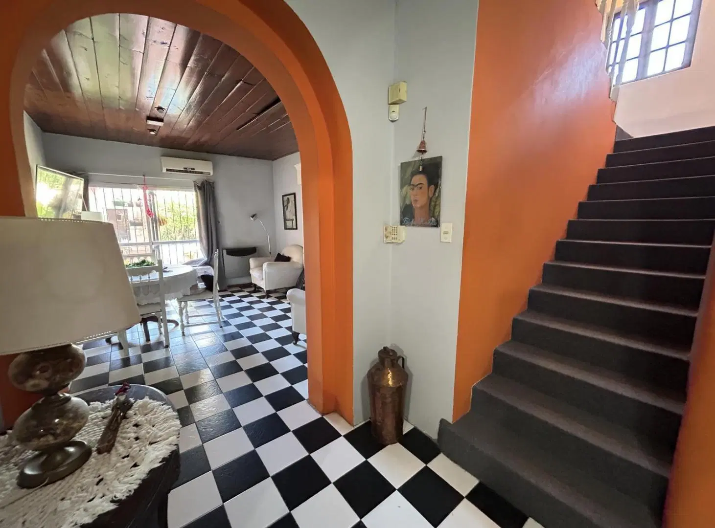Casa en Venta de 3 Dormitorios Jardín y Pileta en San Isidro 5