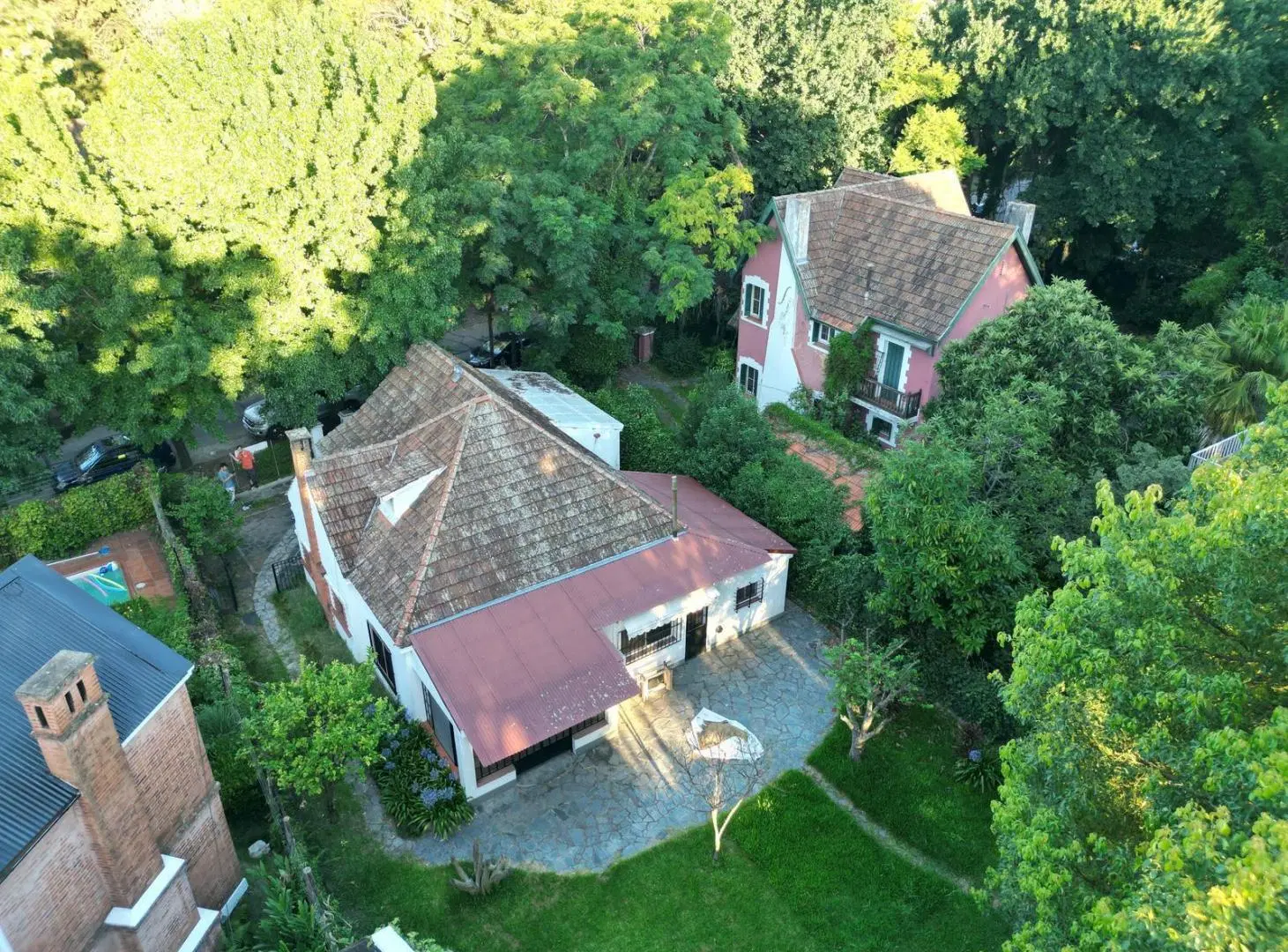 Casa en Venta 3 Ambientes y Jardín en Beccar, vías a Av. Libertador 4
