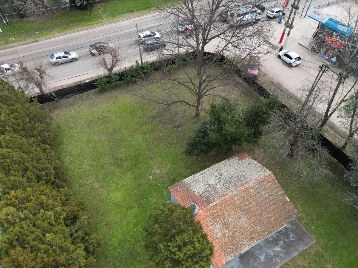 Terreno en Venta Apto Desarrollo Residencial y/o Comercial en Pilar 4
