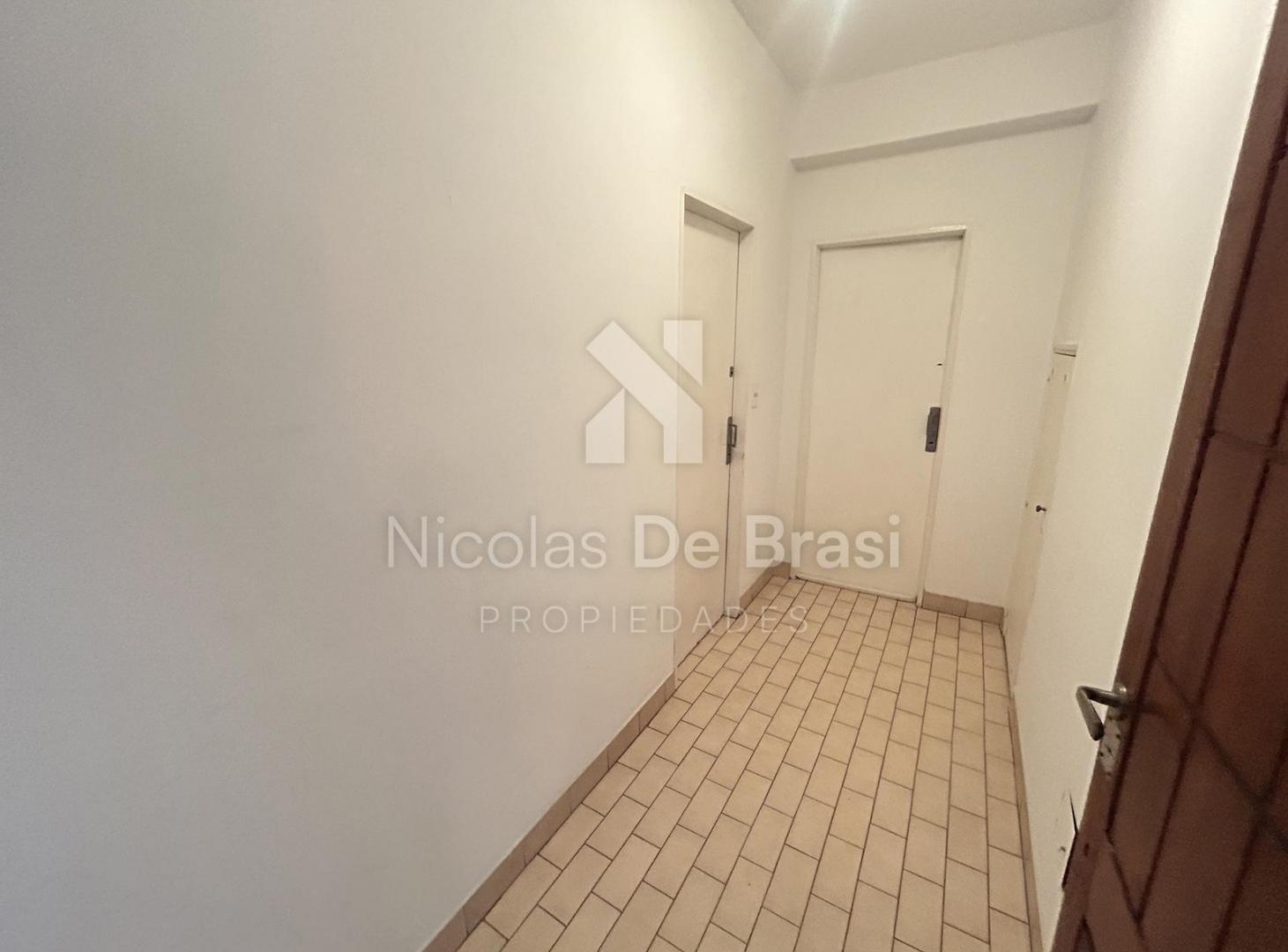 Foto de Venta Departamento 4 Ambientes con Patio Balcón y Terraza en Beccar, imagen 5