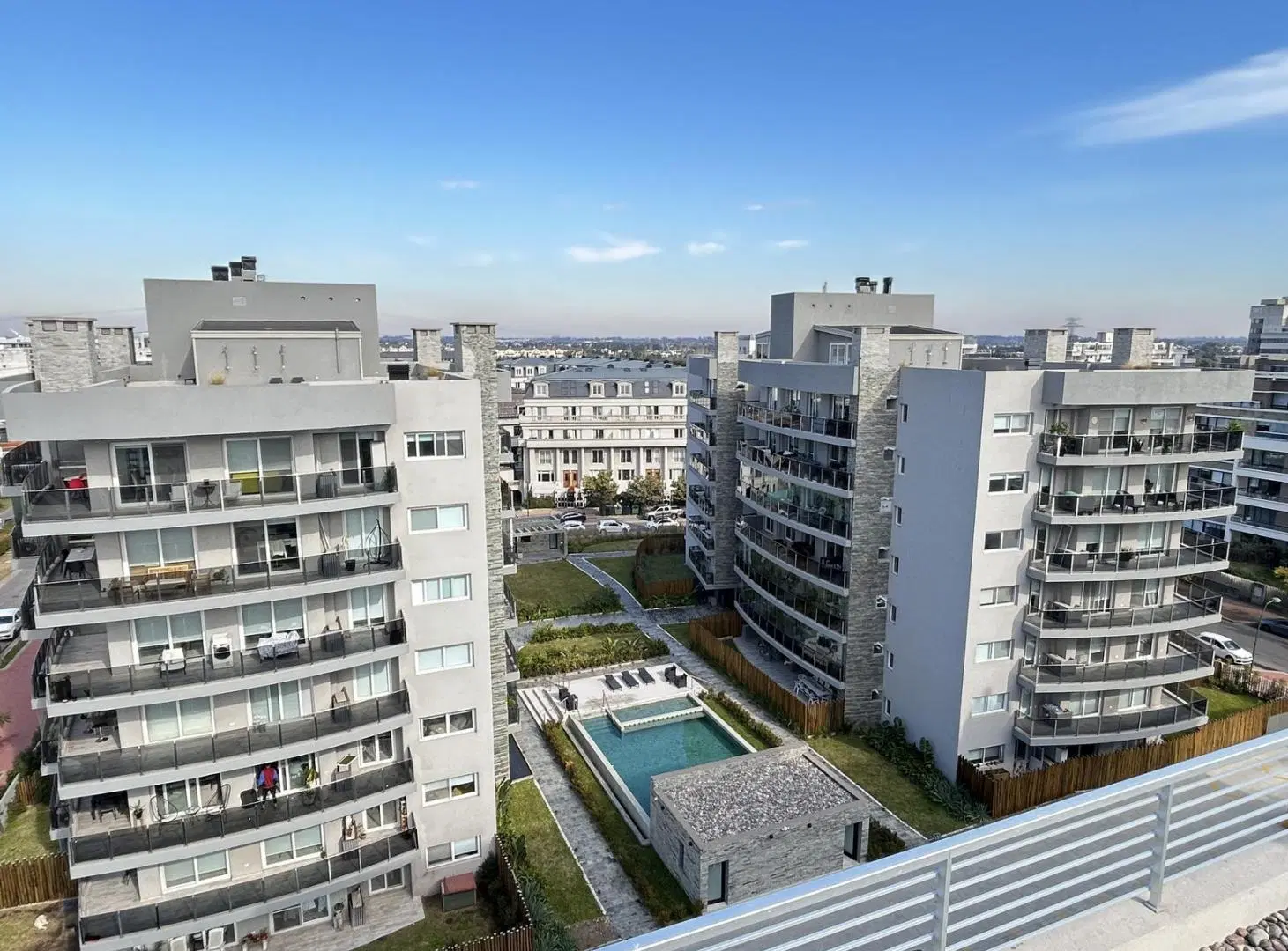 Venta Departamento 2 Ambientes Terraza Propia en SkyRoof, Nordelta 4