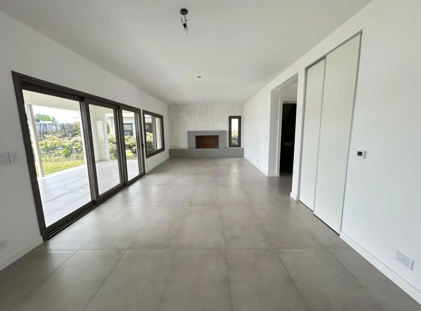 Venta Casa 4 Dorm Jardín y Pileta con Vista a la Laguna en Santa Ana, Villanueva 2