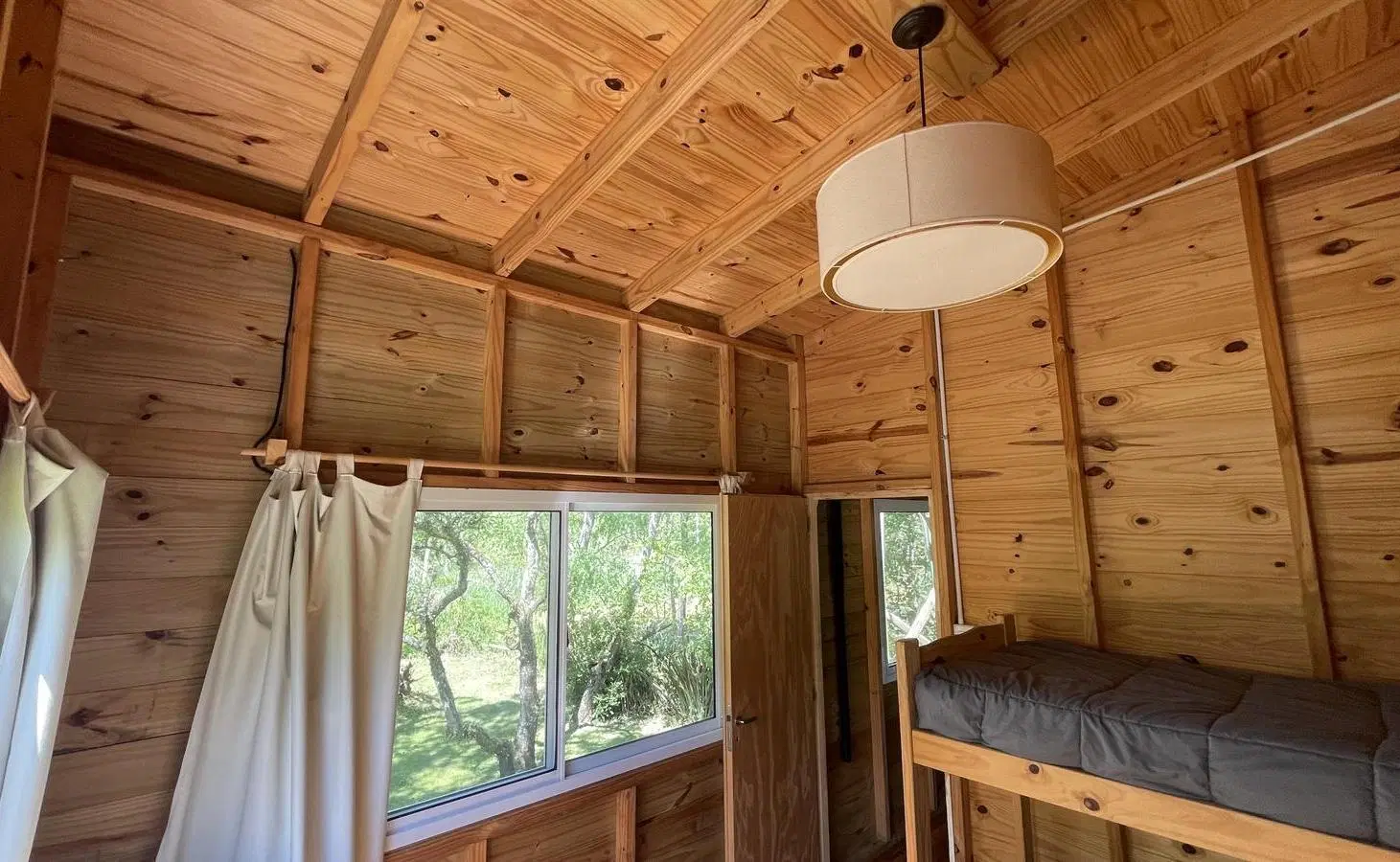 Venta Cabaña de 3 ambientes con muelle privado Delta Tigre 5