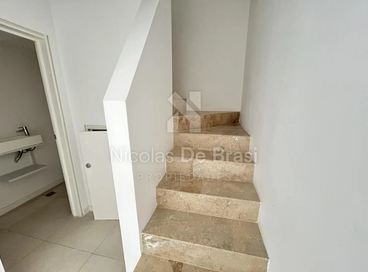 Venta Departamento 3 Ambientes Jardin A Estrenar en Nuevo Beccar. 5
