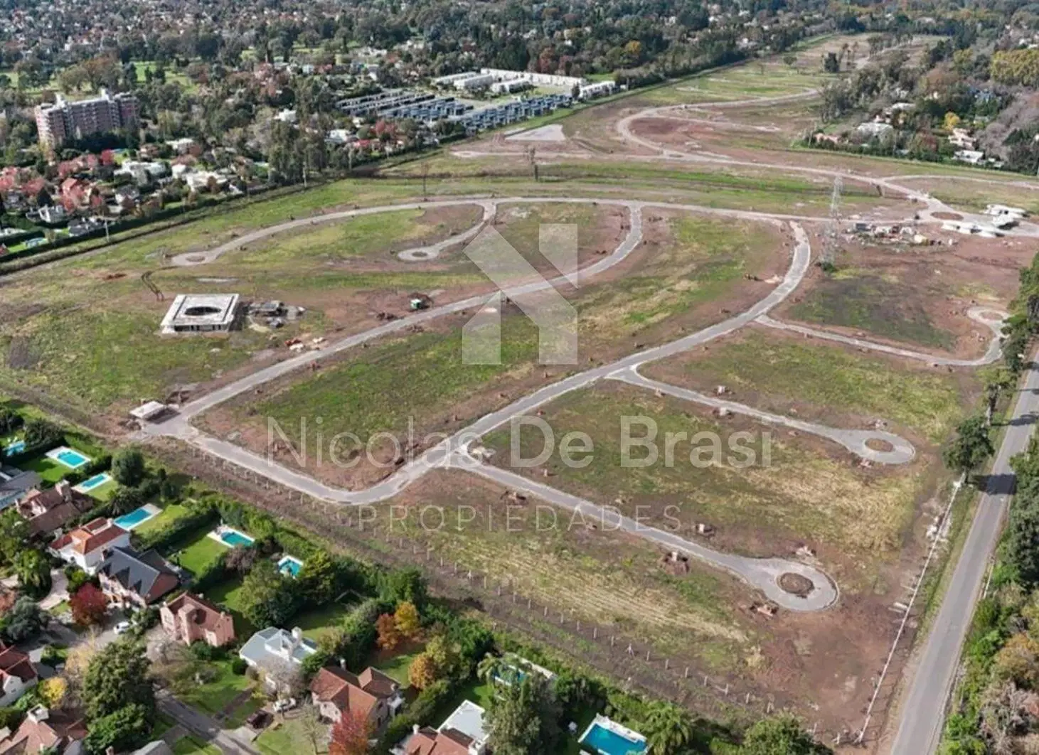 Terreno en Venta en La Estela, Pilar 2