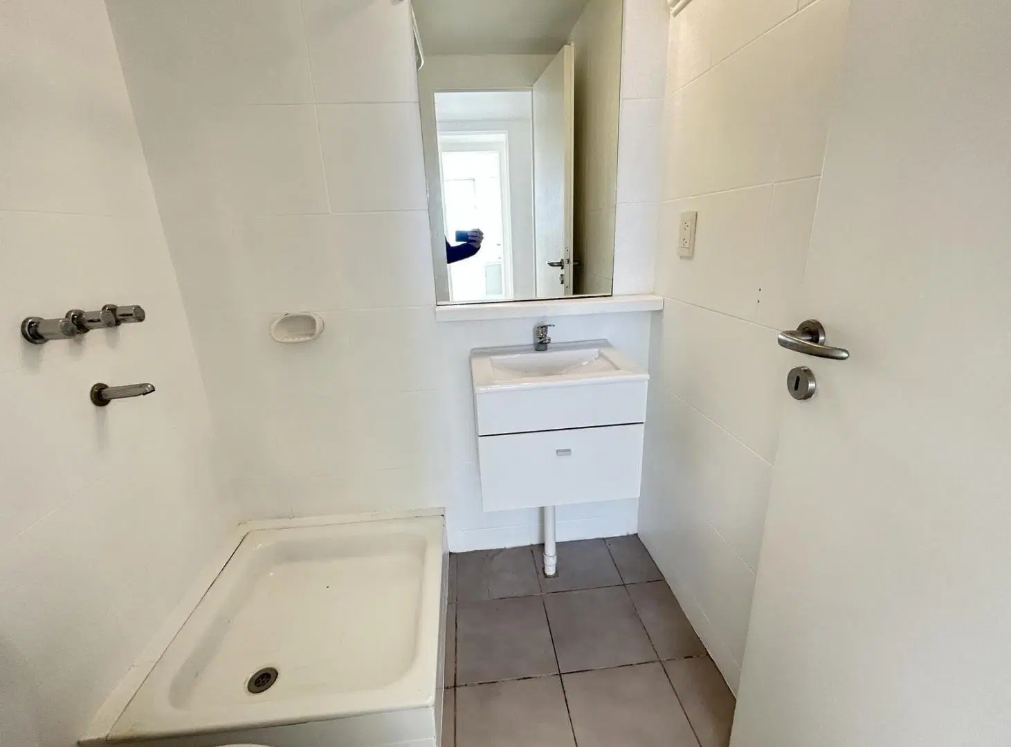 Departamento en Alquiler de 3 Ambientes con Balcón, en Beccar 4