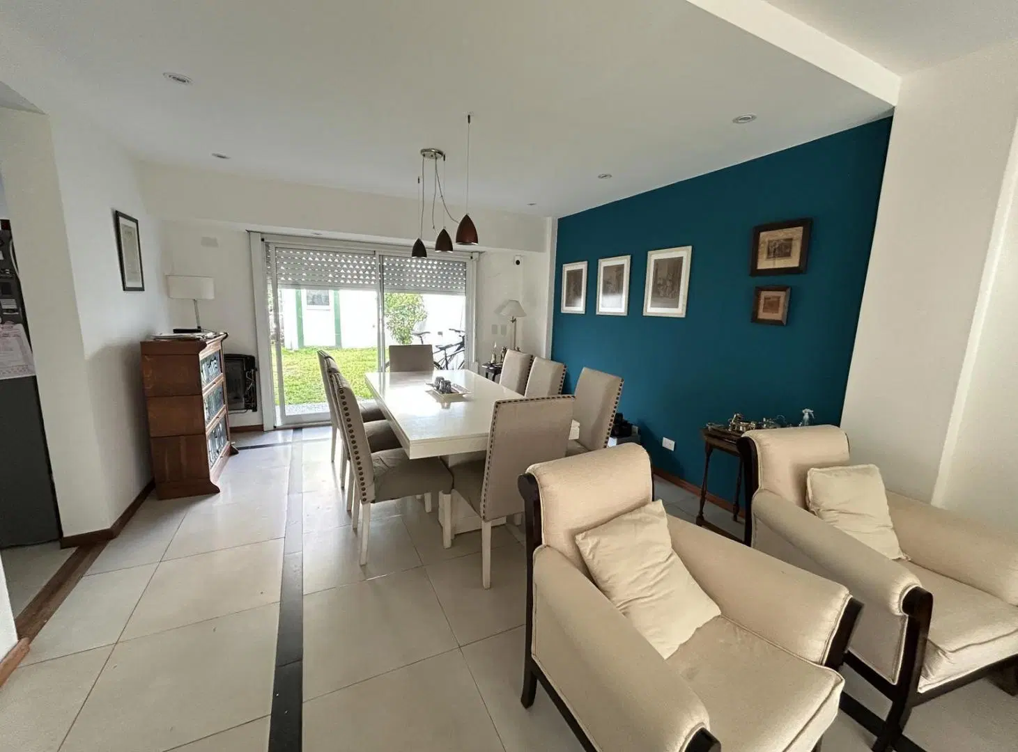 Casa en Venta de 5 Ambientes con Jardín en Punta Chica 3