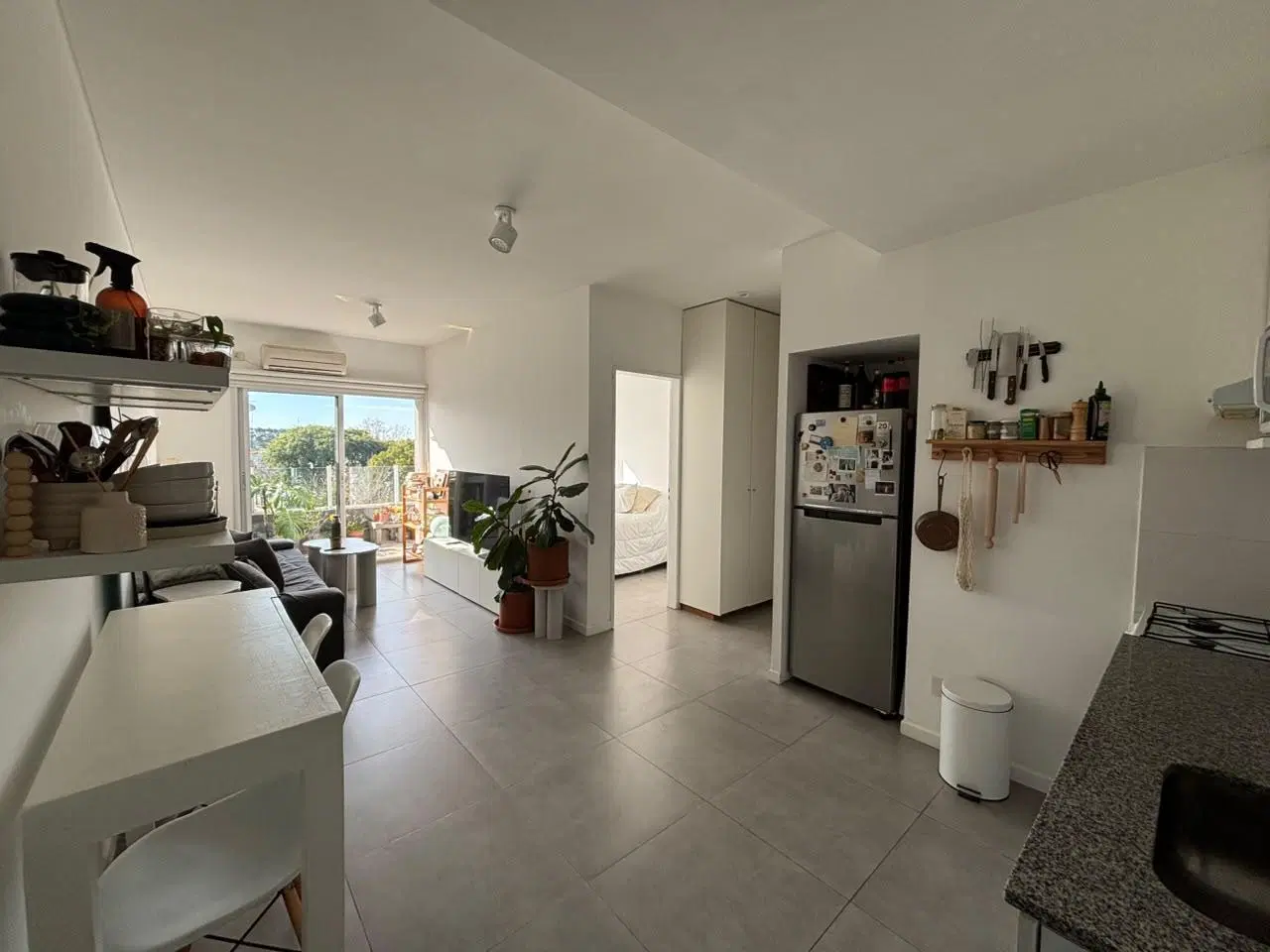 Departamento en Venta de 2 Ambientes con Balcón y Parrilla en Tigre 3