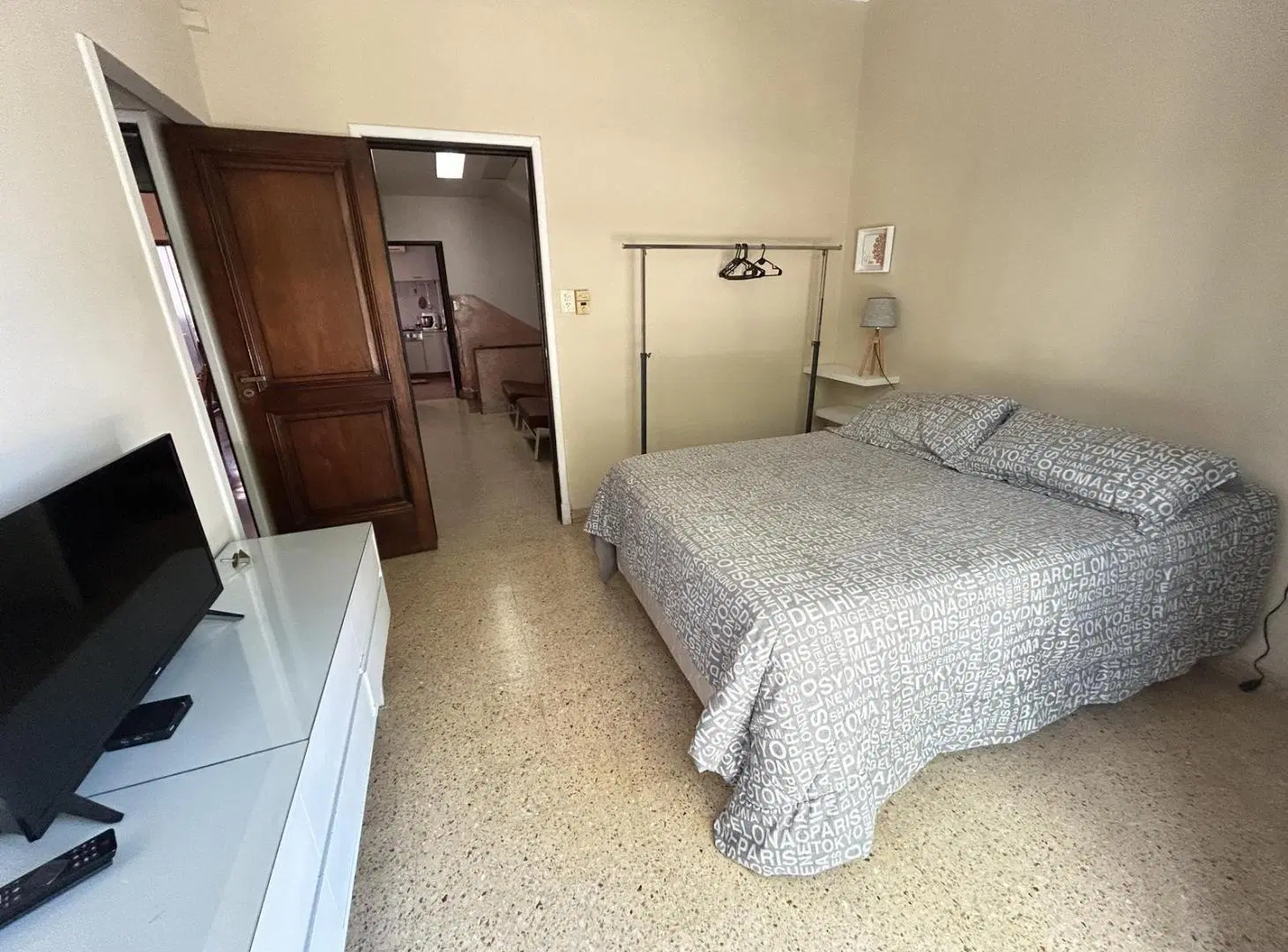 Casa en Alquiler Temporario 4 Dormitorios Terraza y Pileta en Beccar 3
