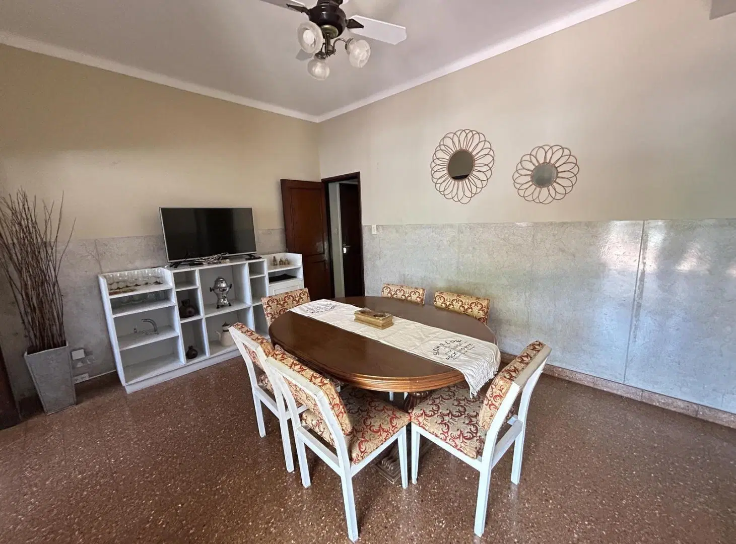 Casa en Alquiler Temporario 4 Dormitorios Terraza y Pileta en Beccar 8