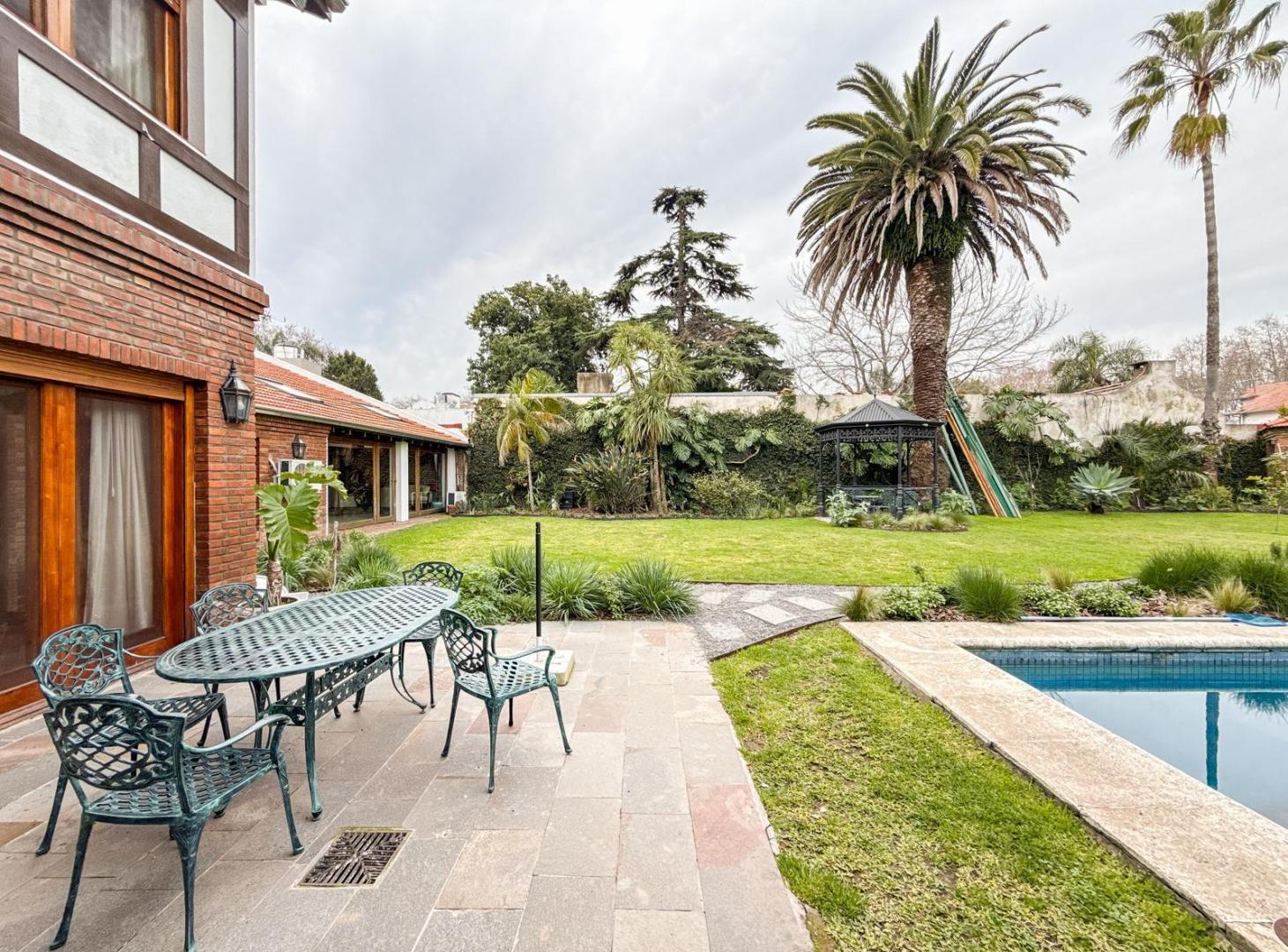 Foto de Casa en Venta de 6 Ambientes con Jardin en Martínez, imagen 4