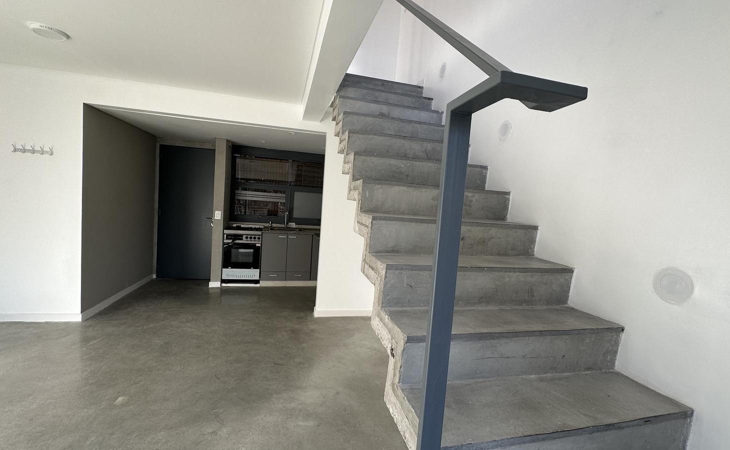 Foto de Departamento en Venta de 2 Ambientes en Duplex con Balcón en Nuñez, imagen 4